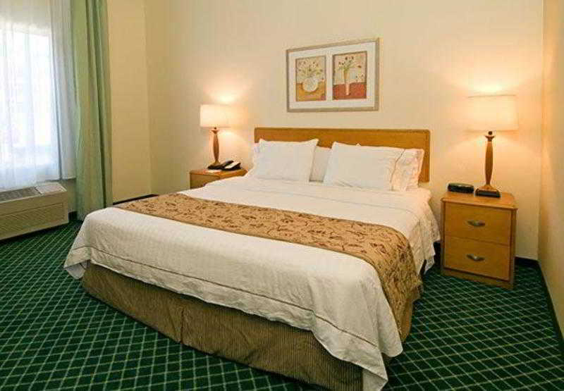 Fairfield & By Marriott Airport/north Star Mall San Antonio
